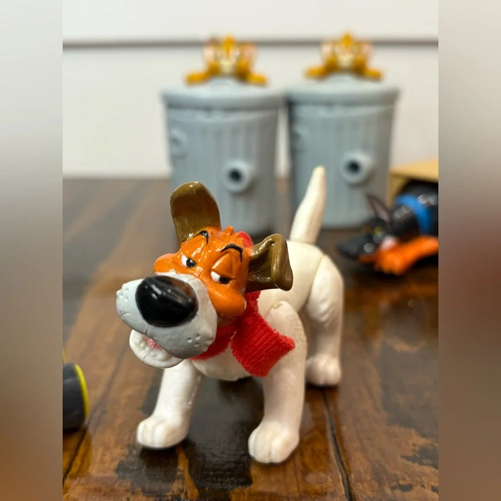 Disney Oliver and Company Dog Figure Set White Brown Purple Rolling Toys Lot